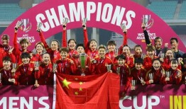 国足名记爆料水庆霞视频,国足名记揭秘幕后故事